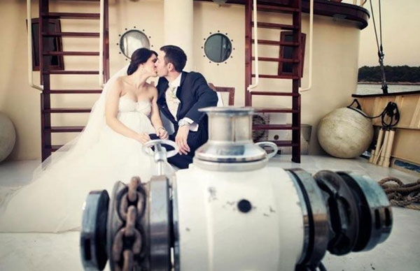 Wedding on a boat