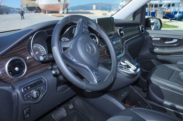 Taxi Split Airport