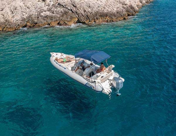 hvar boat rent