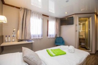 Main deck cabin Croatia Small Ship Cruises M/S Mama Marija