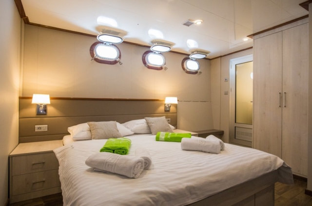 Lower deck cabin Croatia Small Ship Cruises M/S Mama Marija