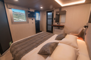 Main deck cabin Croatia Small Ship Cruises with M/S Diamond