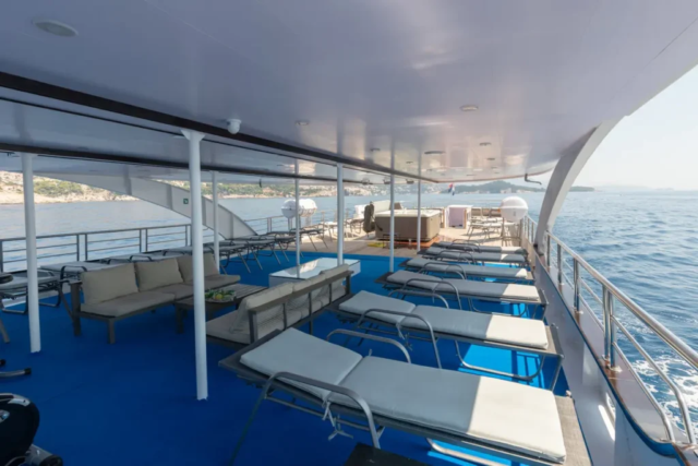 M/S Antaris Sundeck