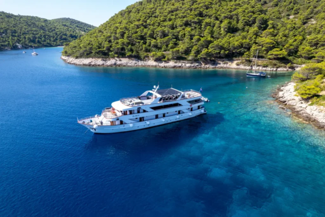 Elixir Small Ship Cruises