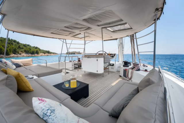 Catamaran Cool Breeze Croatia