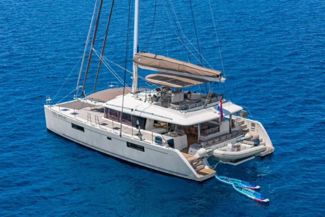 Catamaran Cool Breeze Croatia