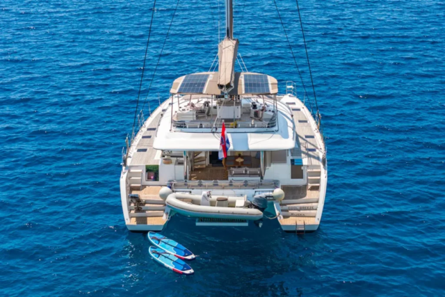 Catamaran Cool Breeze Croatia